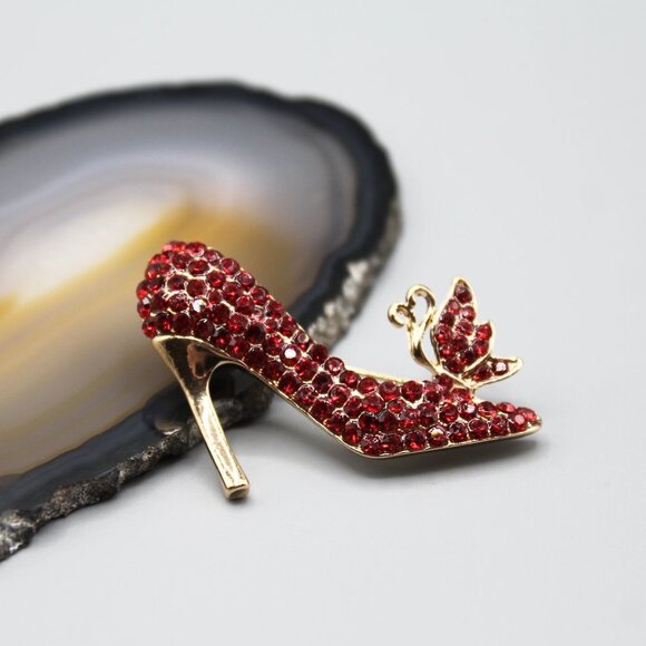 Jewelry - Heels shoes sexy jewelry brooch pin fashion gold tone red new adorable elegant